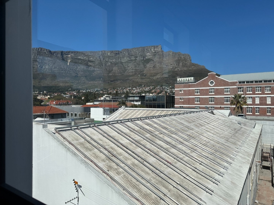 To Let commercial Property for Rent in Gardens Western Cape